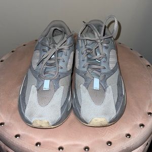 Adidas Yeezy tennis